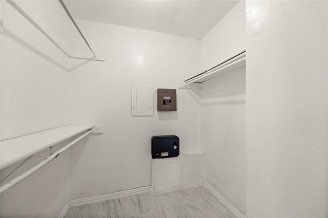 Building Photo - 8110 Skillman St