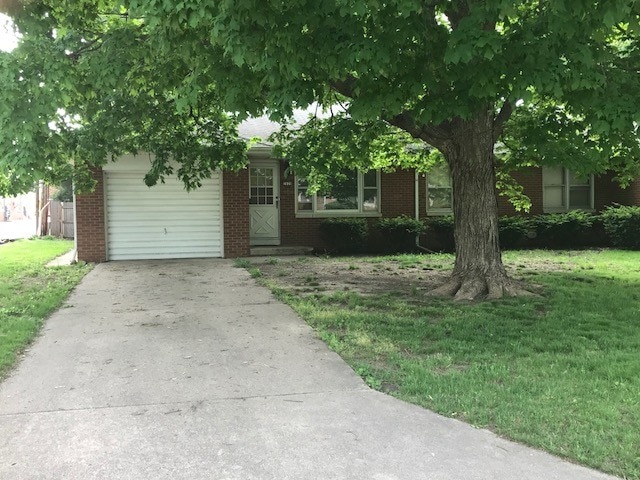 Primary Photo - 2020 Fletcher St