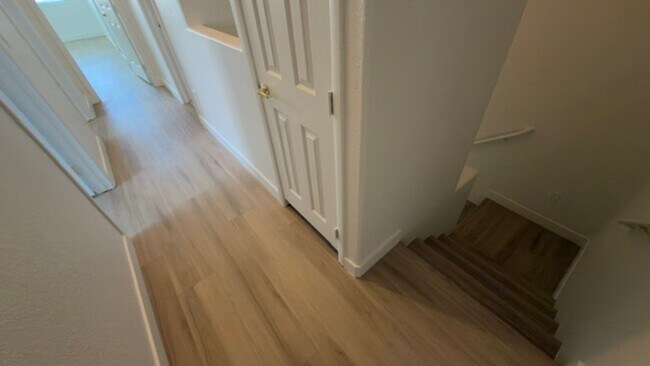 Building Photo - 1286 Capital Gains Dr