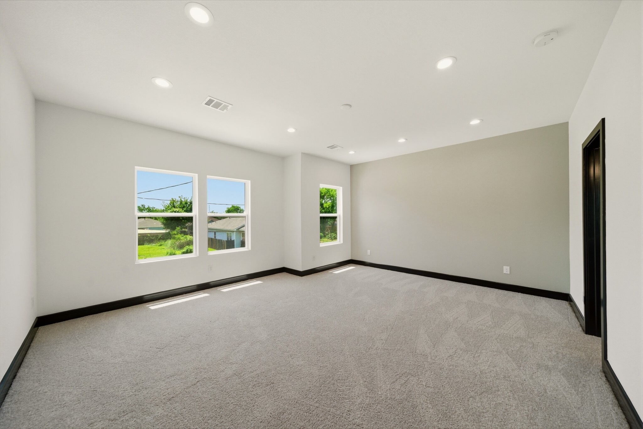 Building Photo - 4439 Gunter St