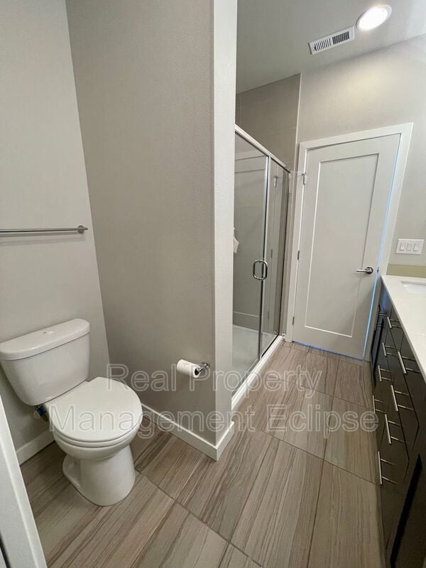 Building Photo - 1525 139th Ct NE