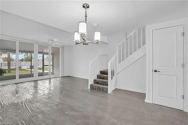Building Photo - 18010 San Carlos Blvd