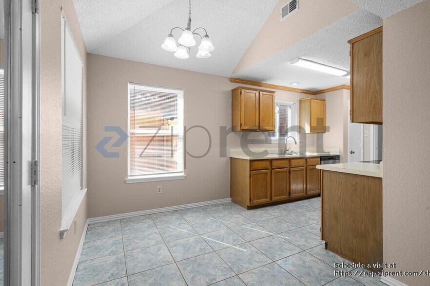 Building Photo - 6724 Mountain Cedar Ln