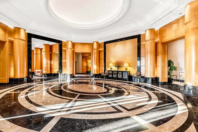 Lobby - 220 Riverside Blvd