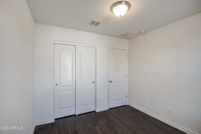 Building Photo - 4357 E Pony Ln