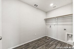 Building Photo - 2521 Ayers Dr