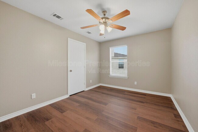 Building Photo - 4101 Cardinal Dr