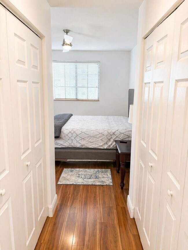 Building Photo - 233 S Federal Hwy