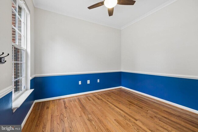 Building Photo - 5871 Paine Run Pl