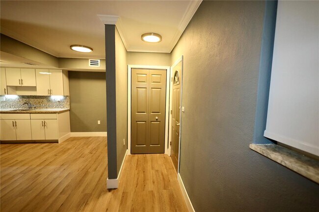 Building Photo - 636 NE 63rd St