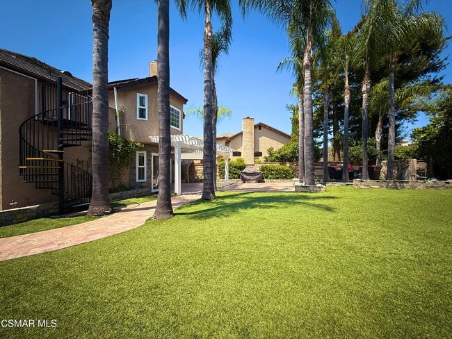 Building Photo - 29608 Lazy Oak Pl