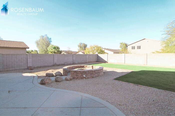 Building Photo - 1746 E Desert Moon Trail
