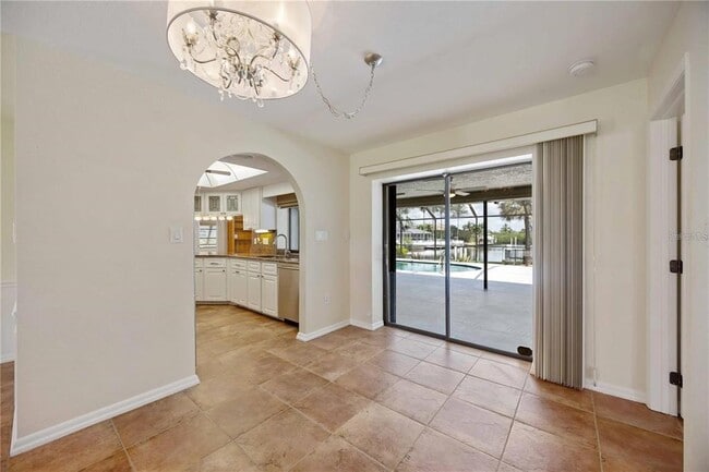 Building Photo - 3560 Tripoli Blvd