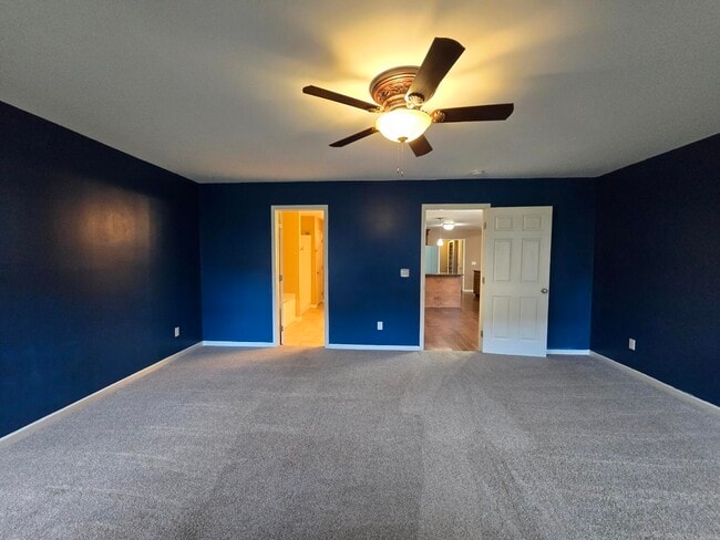 Building Photo - 206 Aberlour Dr