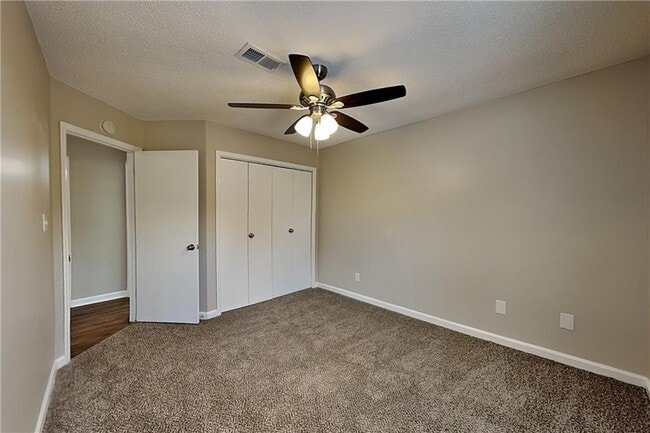 Building Photo - 5359 Stafford Dr NW