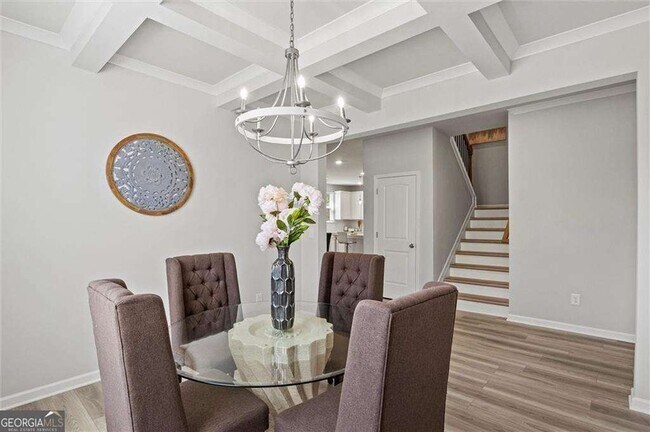 Building Photo - 213 Chiswick Lp