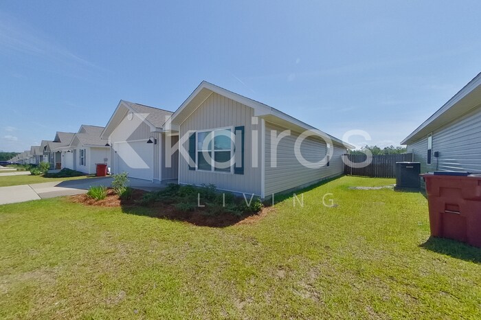 Building Photo - 4671 Malay Cir