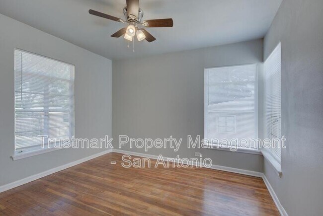 Building Photo - 809 Rittiman Rd