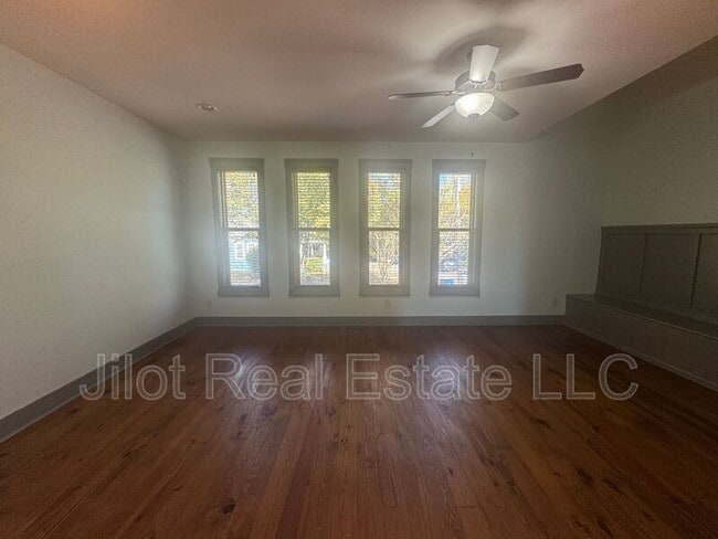 Building Photo - 1806 DeKalb Ave NE