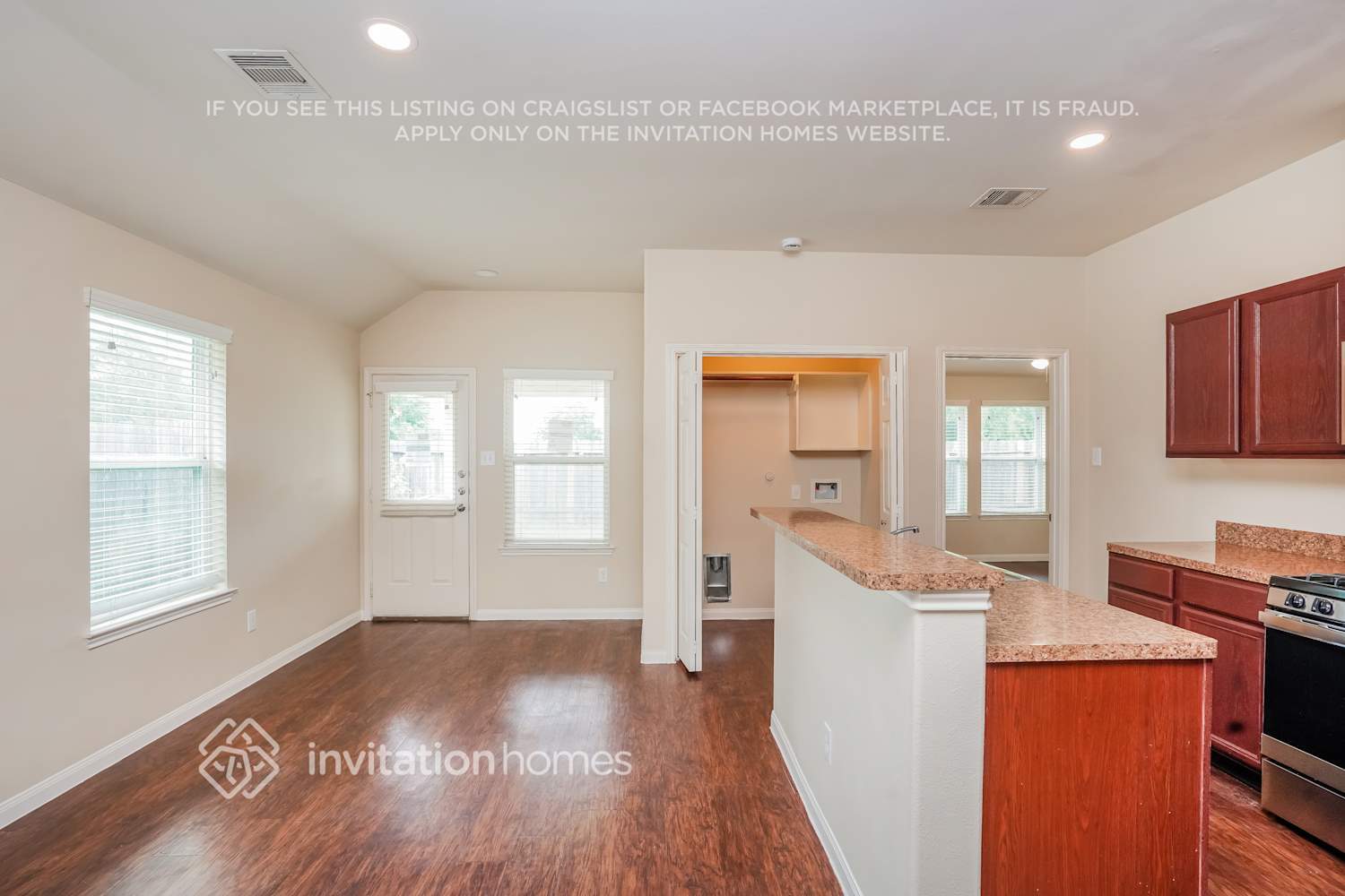 Building Photo - 6247 El Granate Dr