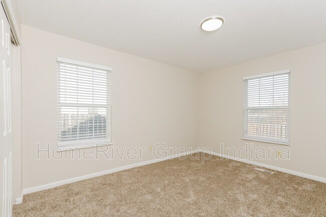 Building Photo - 975 Geronimo Dr