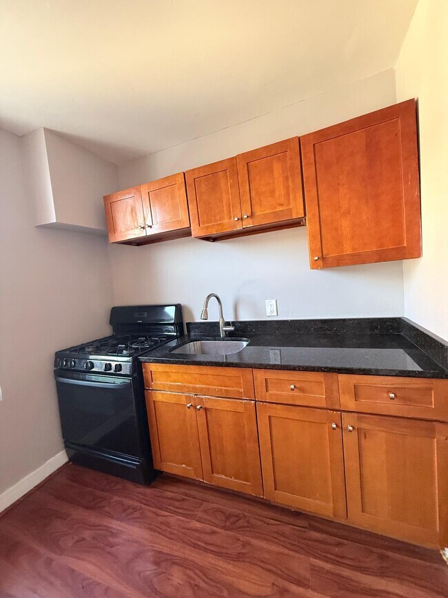 Building Photo - 4200 Powelton Ave