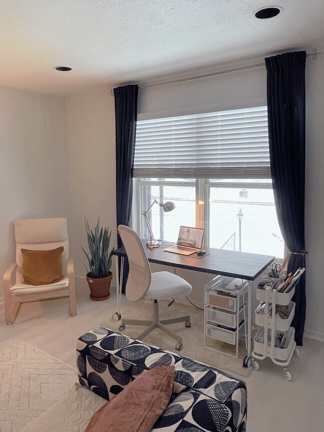 New blinds in the condo, also sound proof windows installed. - 7718 Royal Ln