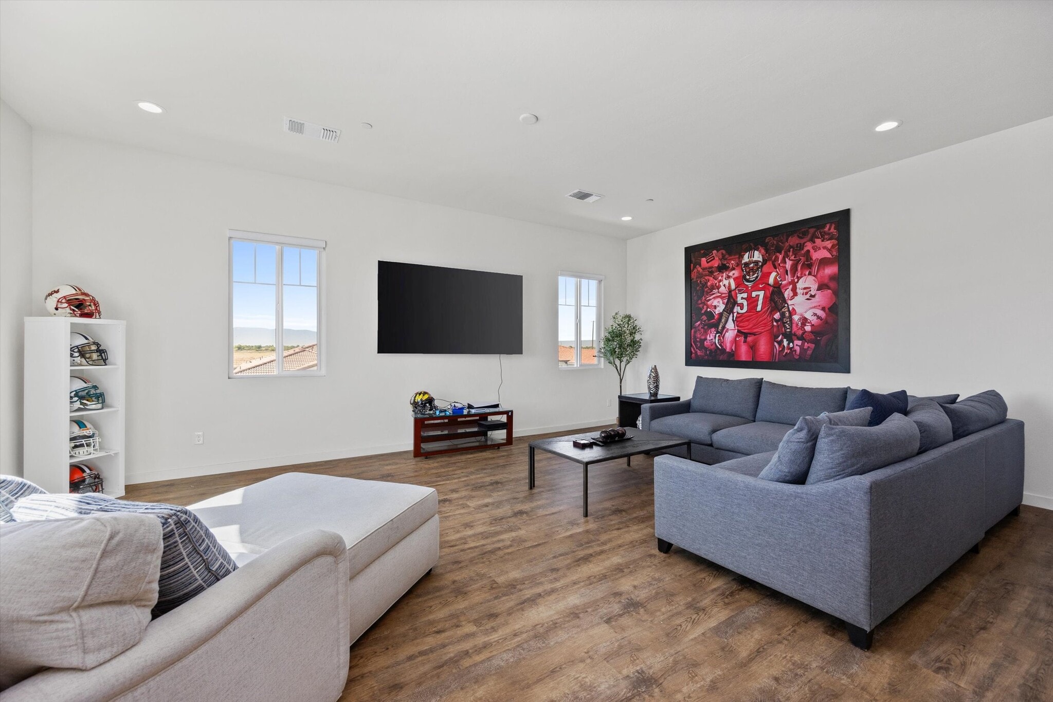 Building Photo - 815 Gilsum Ct