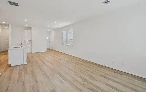 Building Photo - 14187 Granger Pointe Ln