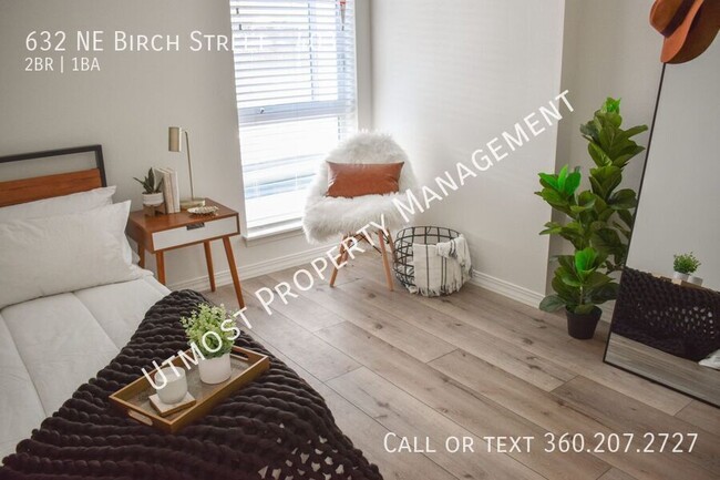 Building Photo - $500 Off First Month's Rent 2BD Apartment ...