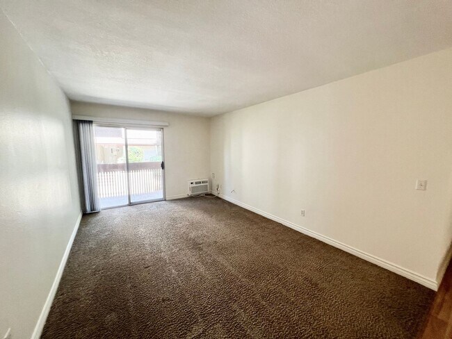 Building Photo - 1 Bed / 1 Bath Condo in Mission Verde – Pa...