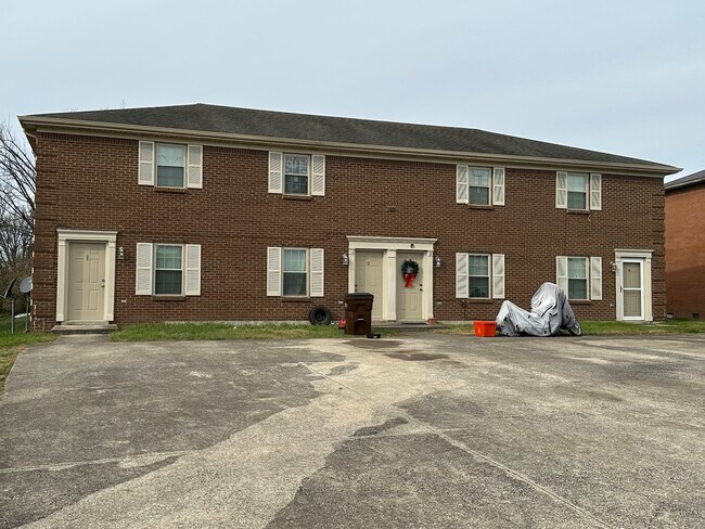 Primary Photo - 112 Manna Dr