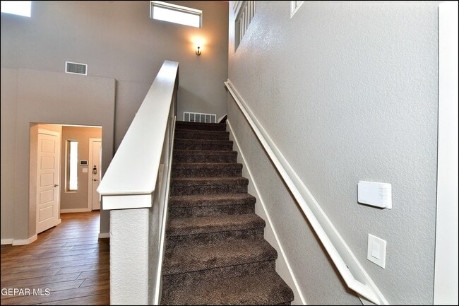 Building Photo - 14925 Willie Worsley Ave