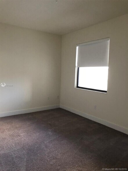 Building Photo - 10419 NW 82nd St