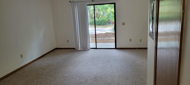 Building Photo - 5 Moultrie Creek Cir