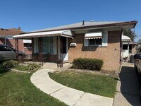 Building Photo - 8261 Gerald Ave