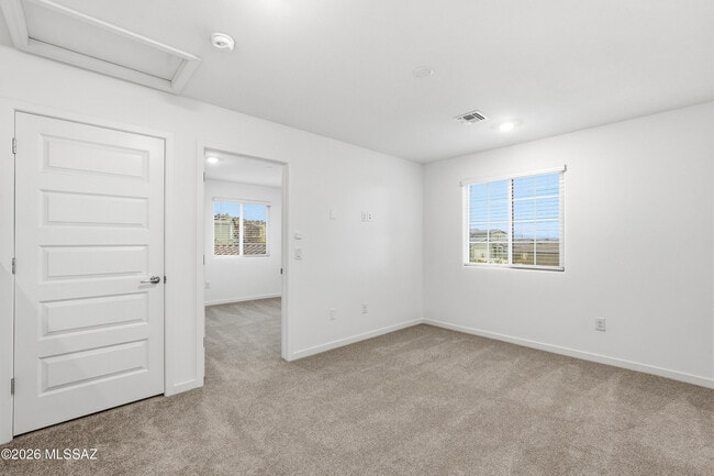 Building Photo - 8774 S Cir. Generoso