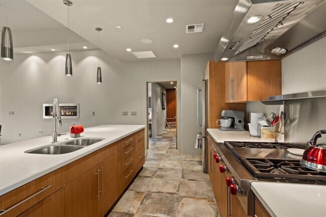 Building Photo - Exquisite Luxury Home Basking in Red Rock Mountains with Infrared Sauna + Fire Tables, Near Oak C...