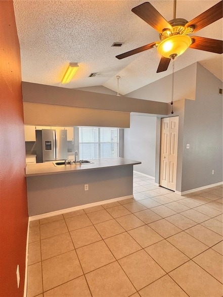 Building Photo - 2070 Sarah Louise Dr