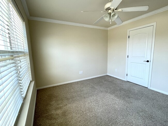 Building Photo - 4811 Mill Creek Dr