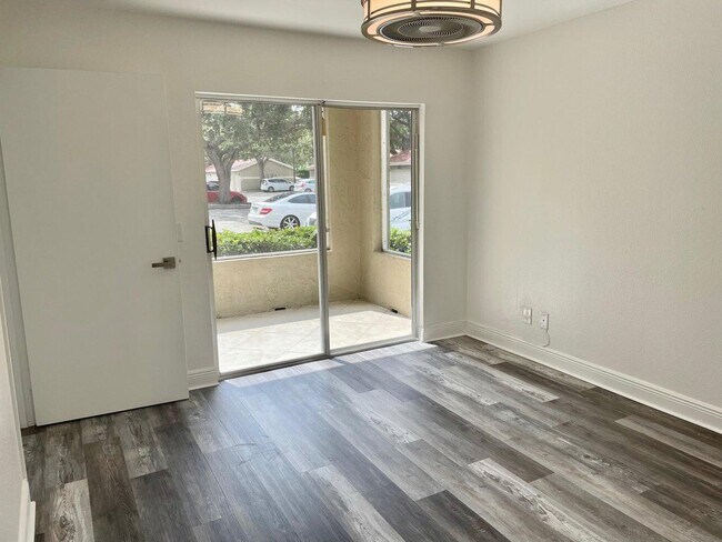 Building Photo - 1760 Palm Cove Blvd