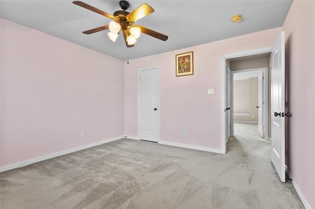 Building Photo - 2324 Amesbury Dr