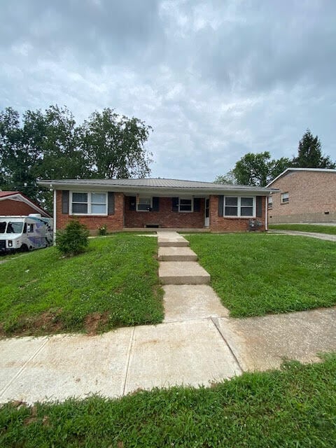 Building Photo - 737 Terrace View Dr