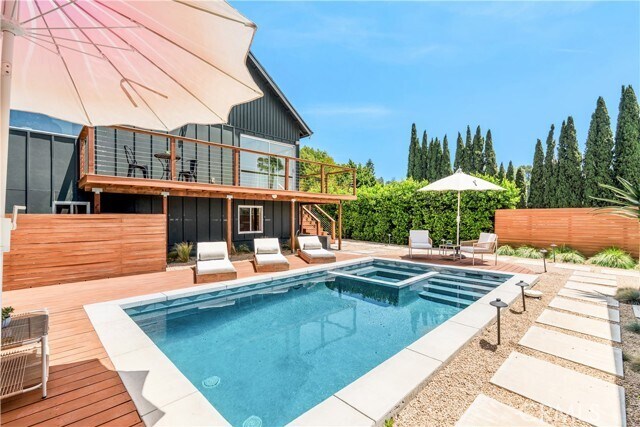 Building Photo - 2240 Ewing St