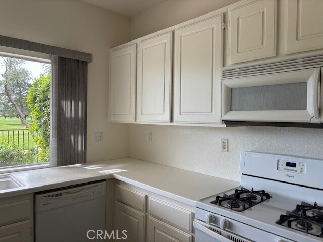 Building Photo - 904 Bergamo Ave