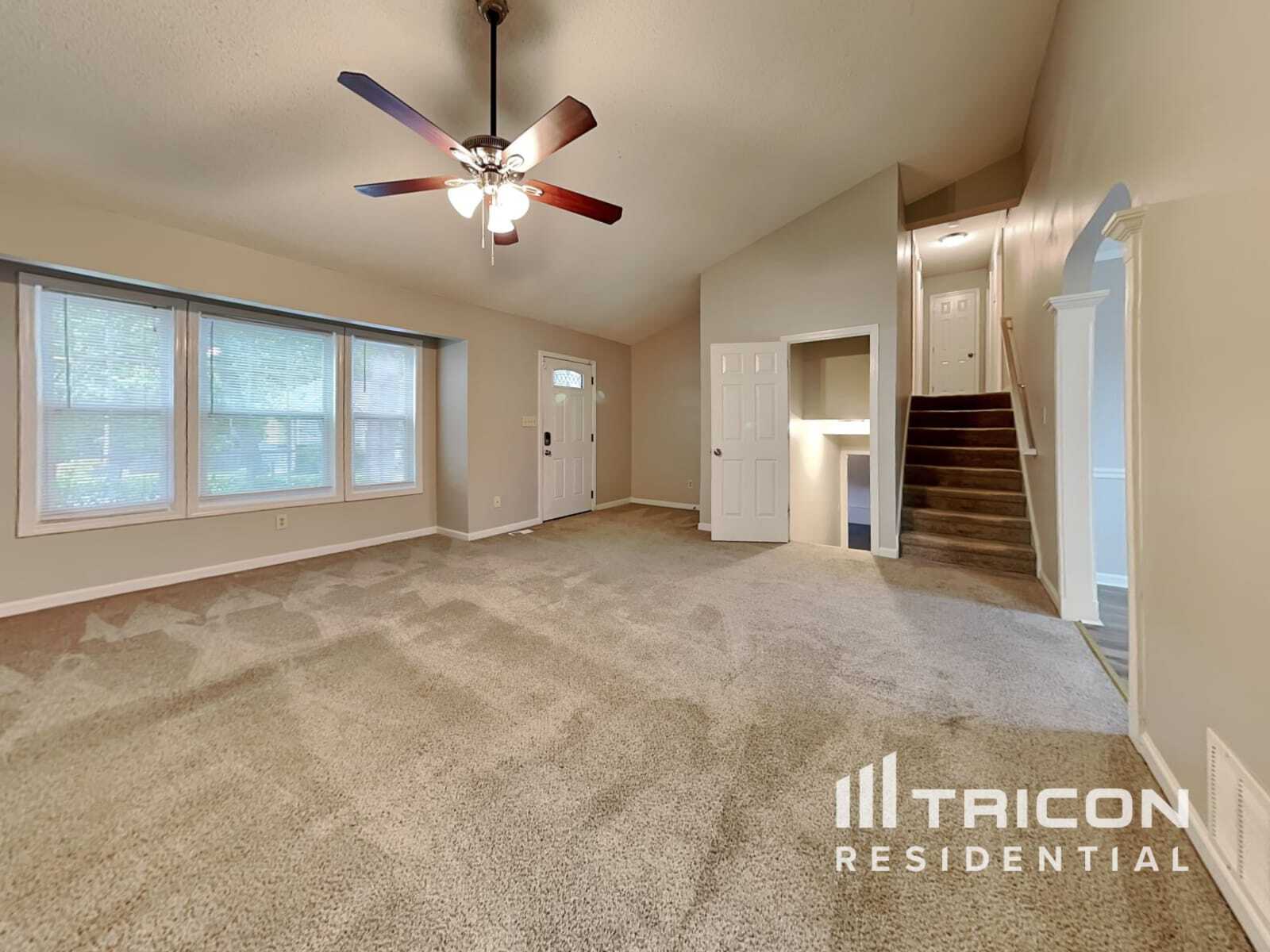 Building Photo - 2709 Owens Dr