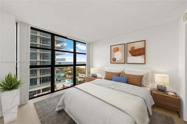 Building Photo - 5757 Collins Ave