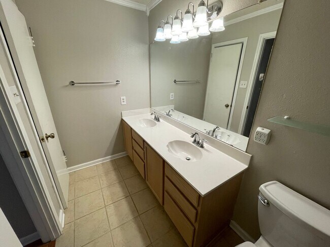 Building Photo - 7815 Caspian Bay Dr