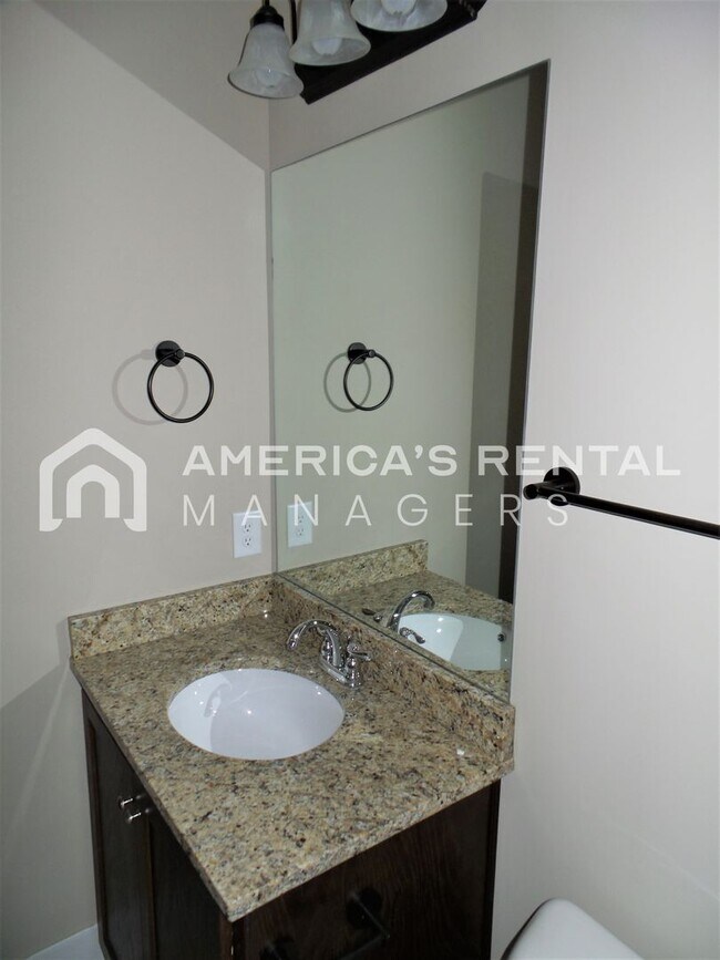 Building Photo - DEPOSIT PENDING!!! - Home for Rent in McCalla...Available to View Now!