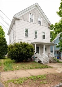 Building Photo - 9 Emerald St